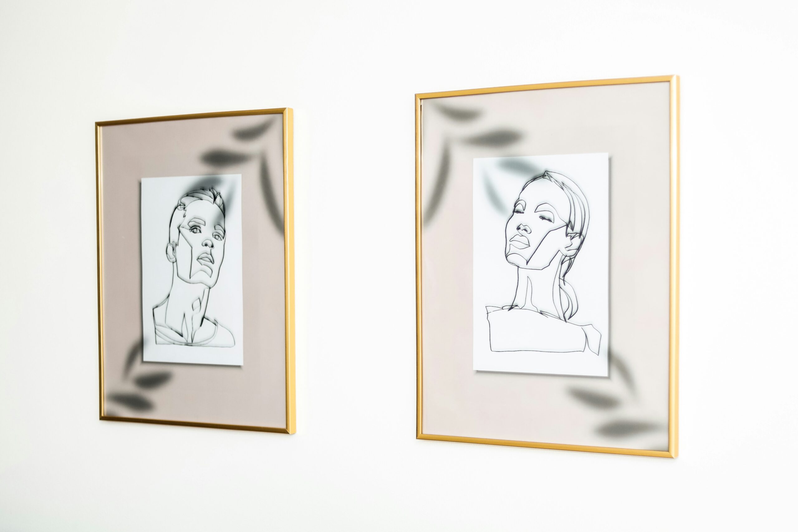 Before and after photos showing Jane's transformation after incorporating kettlebell workouts