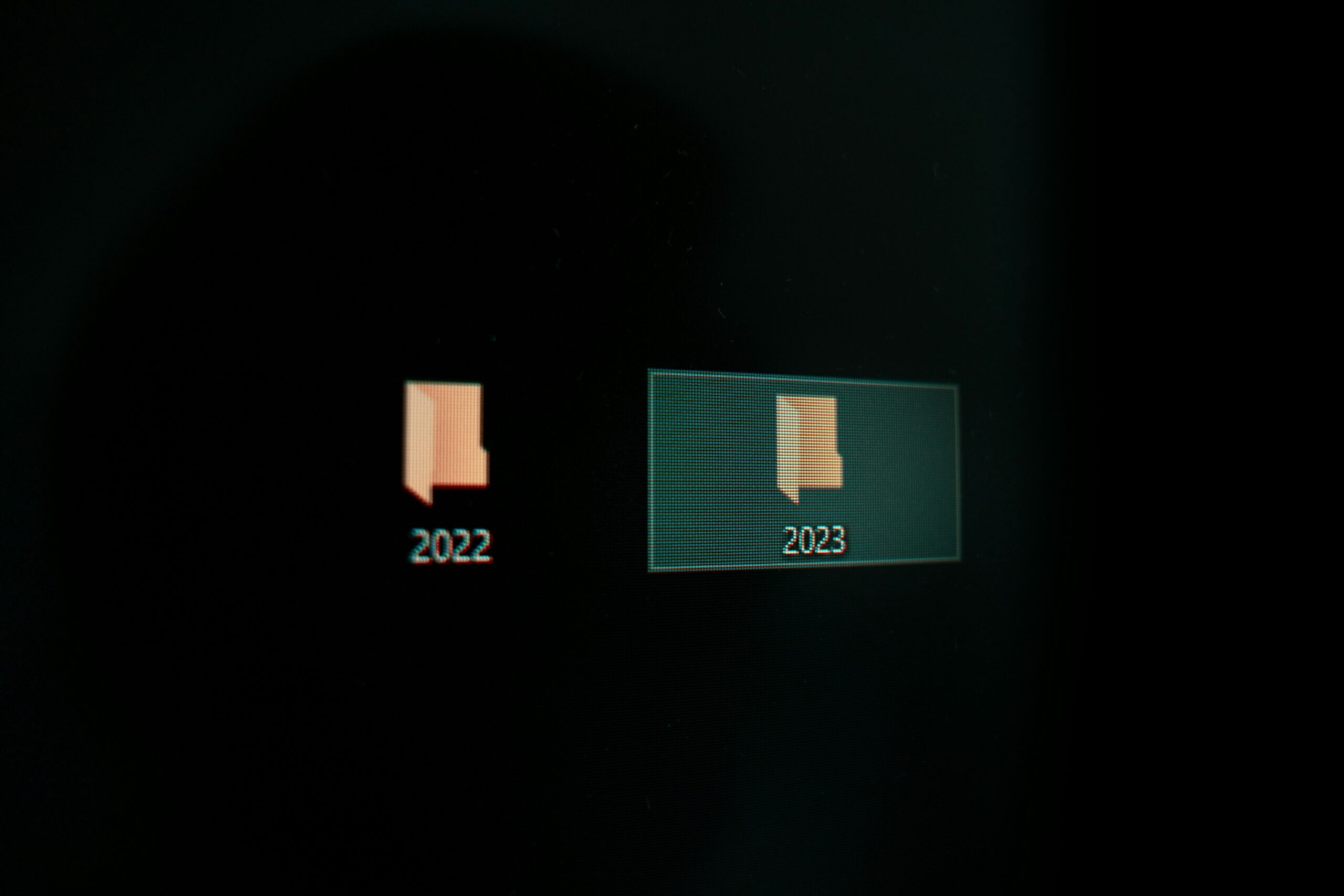 Before-and-after transformation photo showcasing weight loss achieved through consistent kettlebell use